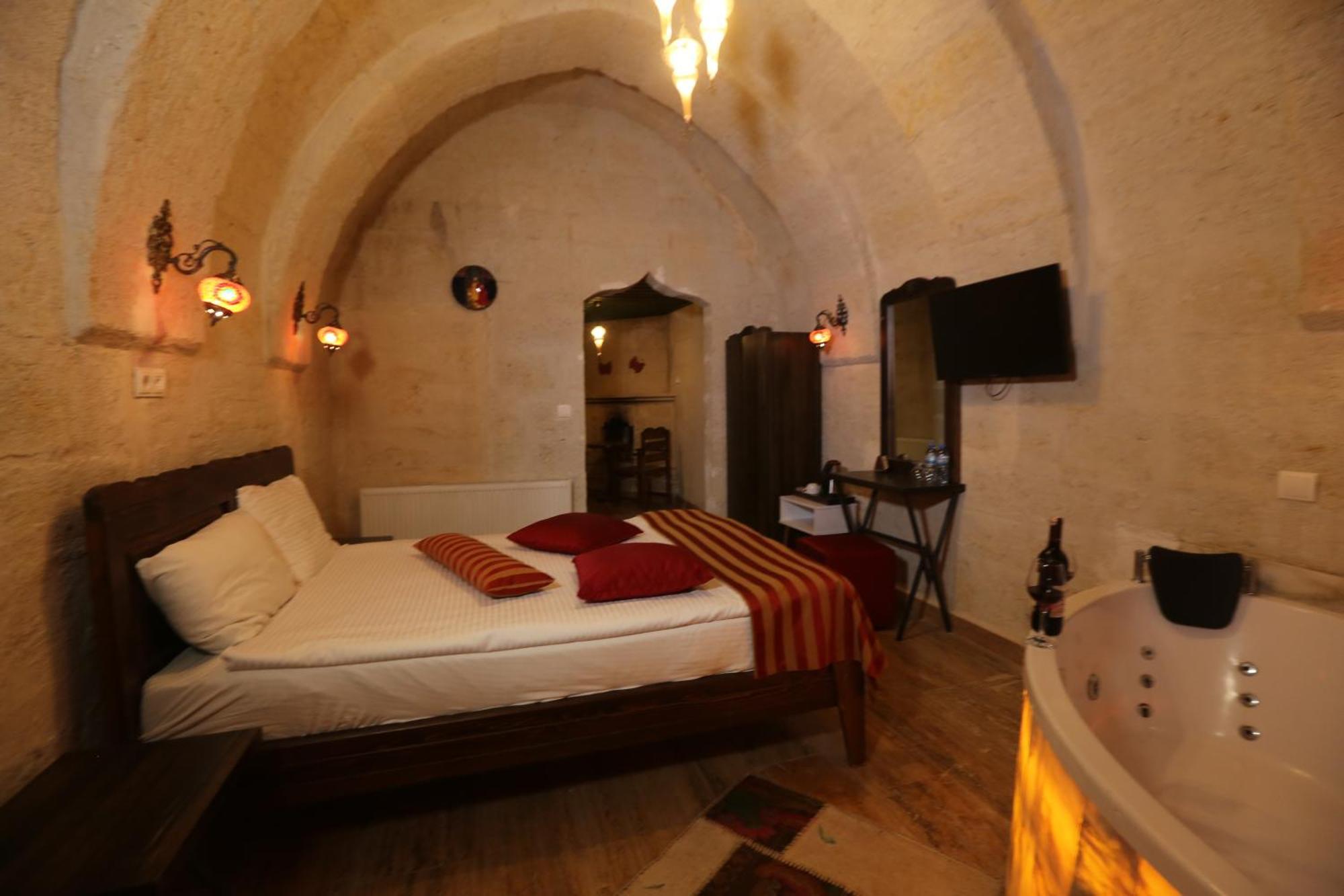 Heritage Cave Inn Hotel Гореме Экстерьер фото